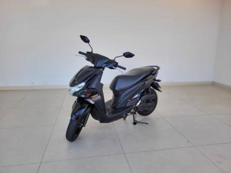 YAMAHA Fluo 125 ABS, Foto 1