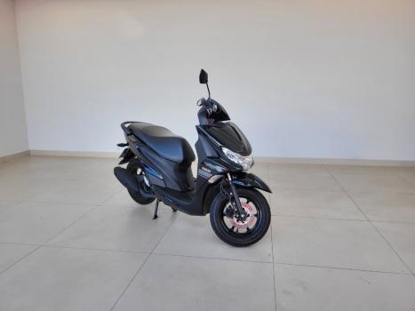 YAMAHA Fluo 125 ABS, Foto 3