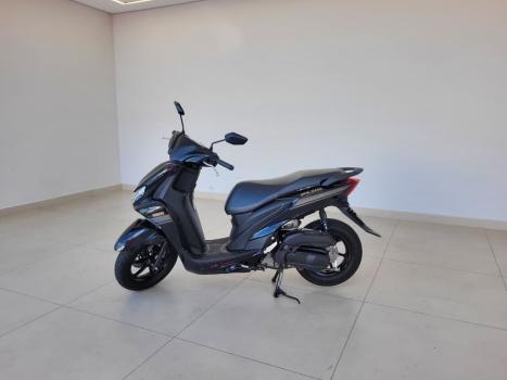 YAMAHA Fluo 125 ABS, Foto 4