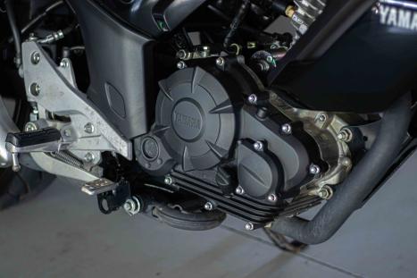 YAMAHA FZ 15 Fazer ABS, Foto 5