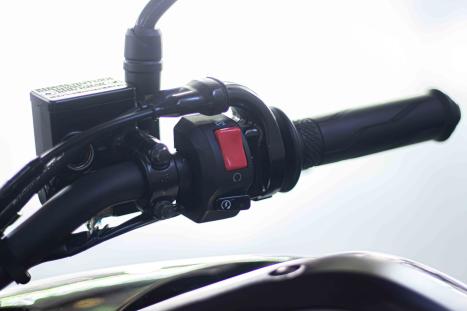 YAMAHA FZ 15 Fazer ABS, Foto 9