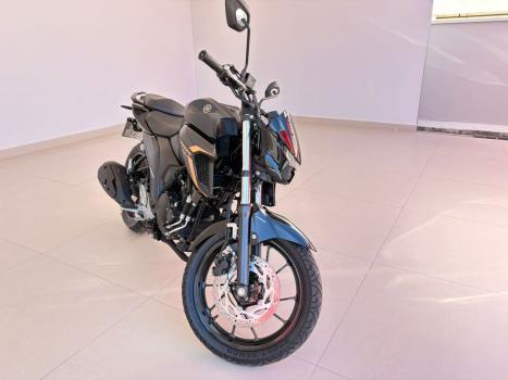 YAMAHA FZ 25 250 Fazer Flex , Foto 3