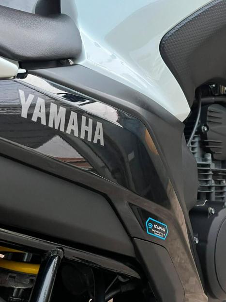 YAMAHA FZ 25 250 Fazer Flex , Foto 4