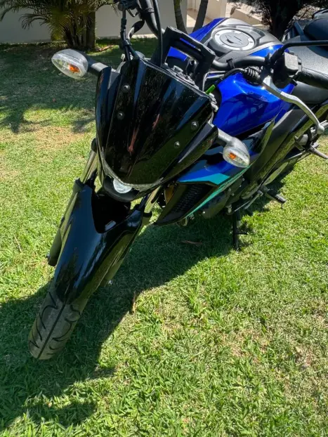 YAMAHA FZ6 Fazer 600 S, Foto 4