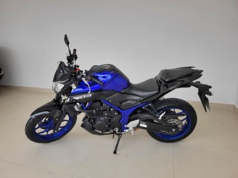YAMAHA MT-03 300 ABS, Foto 4