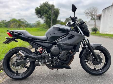 YAMAHA XJ6 600 N, Foto 2