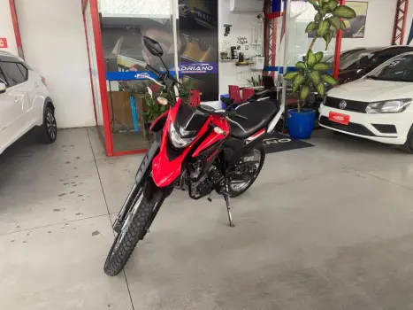 YAMAHA XTZ 250 LANDER, Foto 2