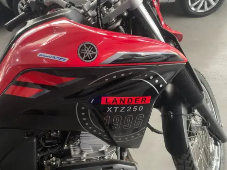 YAMAHA XTZ 250 LANDER, Foto 4