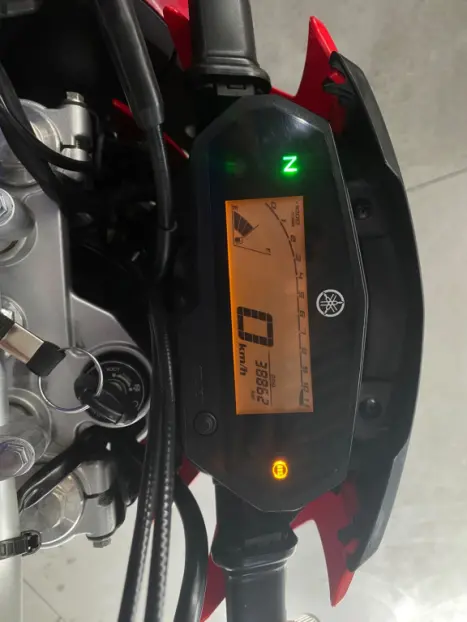 YAMAHA XTZ 250 LANDER, Foto 6