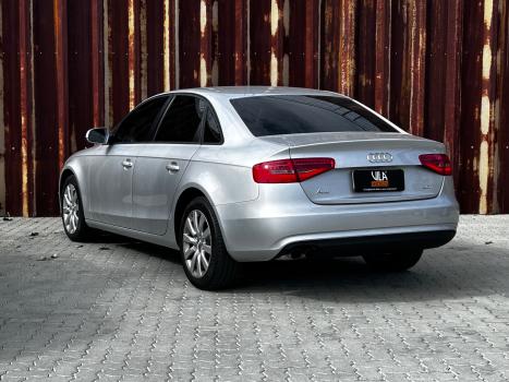 AUDI A4 2.0 16V 4P TFSI AMBIENTE MULTITRONIC AUTOMTICO, Foto 12