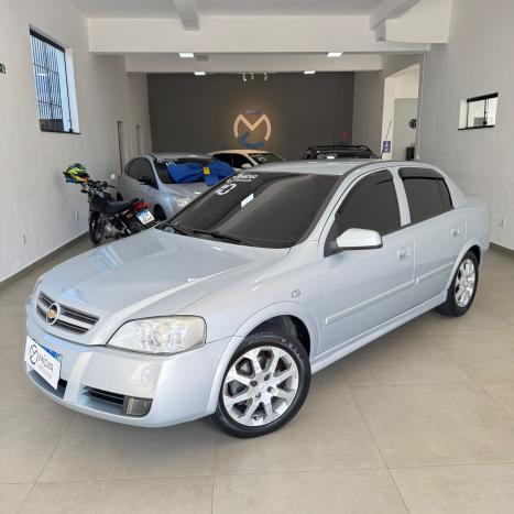 CHEVROLET Astra Sedan 1.8 4P, Foto 2