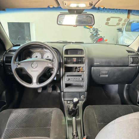 CHEVROLET Astra Sedan 1.8 4P, Foto 4