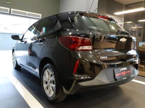 CHEVROLET Onix Hatch 1.0 4P FLEX LT TURBO AUTOMTICO, Foto 3