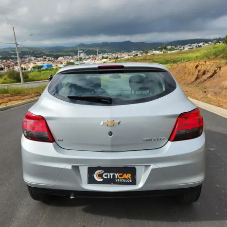 CHEVROLET Onix Hatch 1.4 4P FLEX LTZ, Foto 14