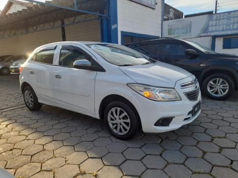 CHEVROLET Onix Hatch 1.0 4P FLEX LS, Foto 2