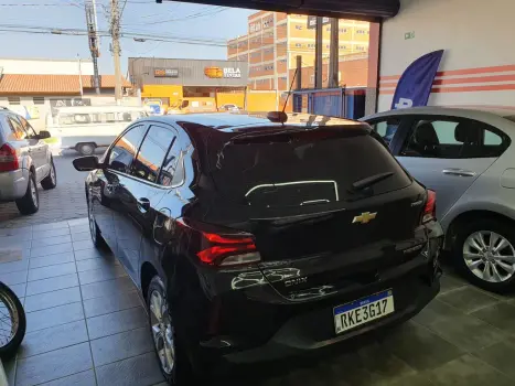 CHEVROLET Onix Hatch 1.0 12V 4P FLEX PREMIER TURBO AUTOMTICO, Foto 4