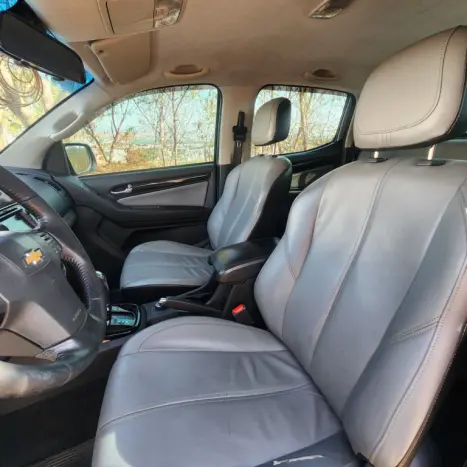 CHEVROLET S10 2.8 16V LTZ CABINE DUPLA 4X4 TURBO DIESEL AUTOMTICO, Foto 10