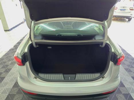 FIAT Cronos 1.3 4P FLEX DRIVE AUTOMTICO CVT, Foto 8