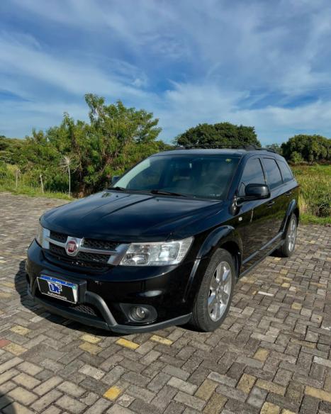 FIAT Freemont 2.4 16V 4P PRECISION AUTOMTICO 7 LUGARES, Foto 2