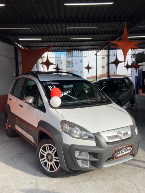 FIAT Idea 1.8 16V 4P ADVENTURE FLEX, Foto 2