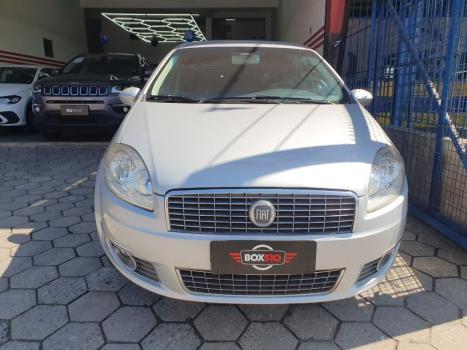 FIAT Linea 1.8 16V 4P FLEX ESSENCE DUALOGIC AUTOMATIZADO, Foto 5