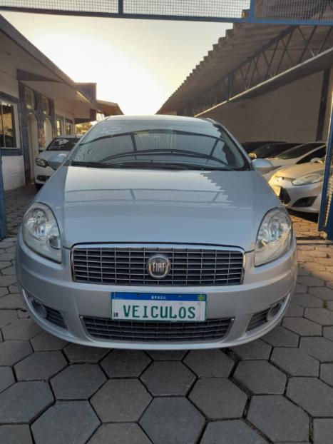 FIAT Linea 1.8 16V 4P FLEX ESSENCE DUALOGIC AUTOMATIZADO, Foto 4