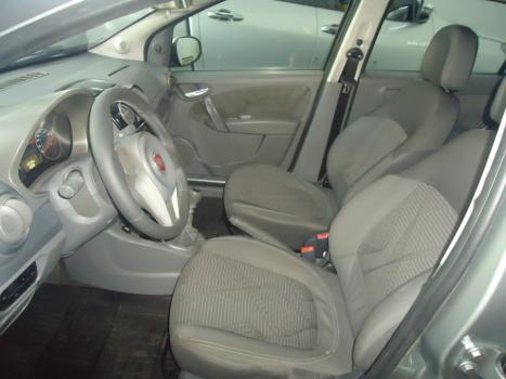 FIAT Palio 1.4 4P FLEX ATTRACTIVE, Foto 2