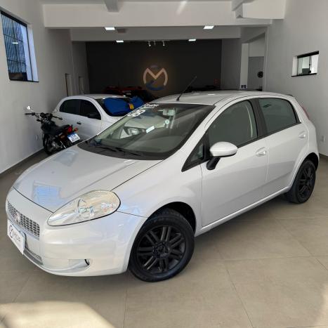 FIAT Punto 1.4 4P ELX FLEX, Foto 2