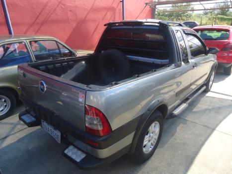 FIAT Strada 1.8 FLEX ADVENTURE CABINE ESTENDIDA, Foto 2