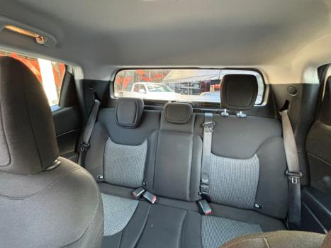 FIAT Toro 1.8 16V 4P ENDURANCE AUTOMTICO, Foto 12