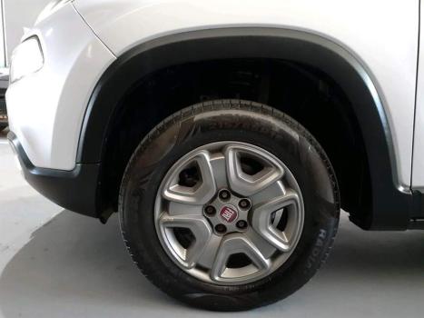 FIAT Toro 1.8 16V FLEX EVO ENDURANCE, Foto 24