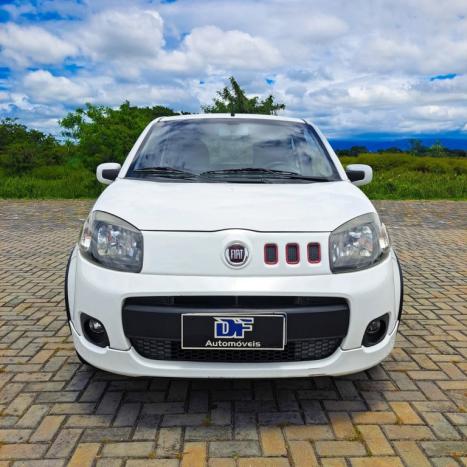 FIAT Uno 1.4 4P FLEX SPORTING, Foto 3