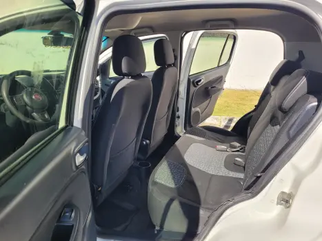 FIAT Uno 1.4 4P FLEX ATTRACTIVE, Foto 8