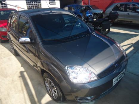 FORD Fiesta Hatch 1.0 4P, Foto 2