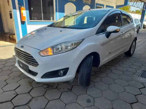 FORD Fiesta Hatch 1.6 4P FLEX TITANIUM POWERSHIFT AUTOMTICO, Foto 2