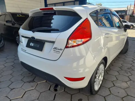 FORD Fiesta Hatch 1.6 4P FLEX TITANIUM POWERSHIFT AUTOMTICO, Foto 7