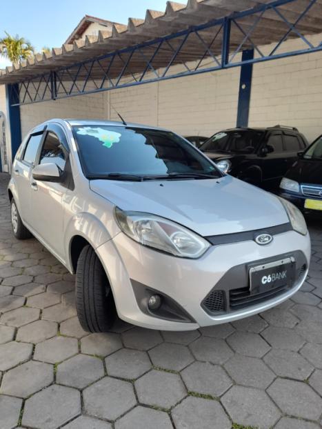 FORD Fiesta Hatch 1.6 4P FLEX, Foto 2