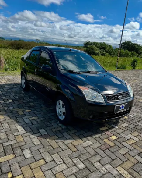 FORD Fiesta Sedan 1.6 4P CLASS FLEX, Foto 2