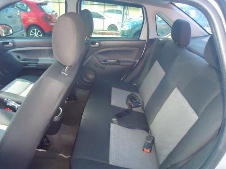 FORD Fiesta Sedan 1.6 4P SE FLEX, Foto 4