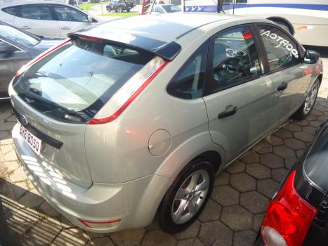 FORD Focus Hatch 1.6 4P, Foto 2