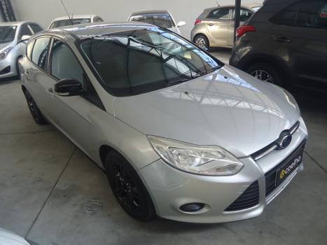 FORD Focus Hatch 1.6 4P, Foto 1