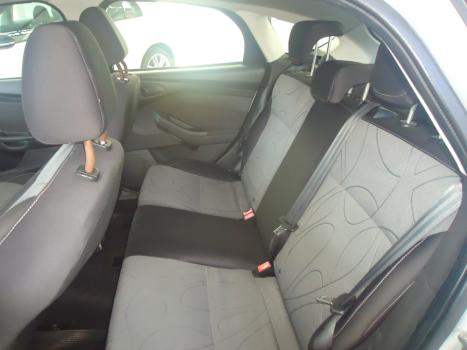 FORD Focus Hatch 1.6 4P, Foto 3
