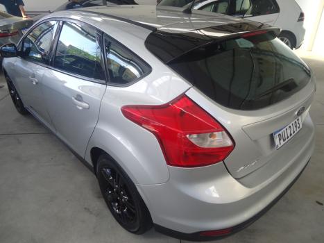 FORD Focus Hatch 1.6 4P, Foto 6