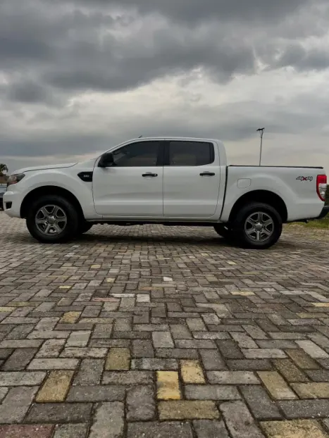 FORD Ranger 2.2 16V XLS DIESEL 4X4 CABINE DUPLA, Foto 4