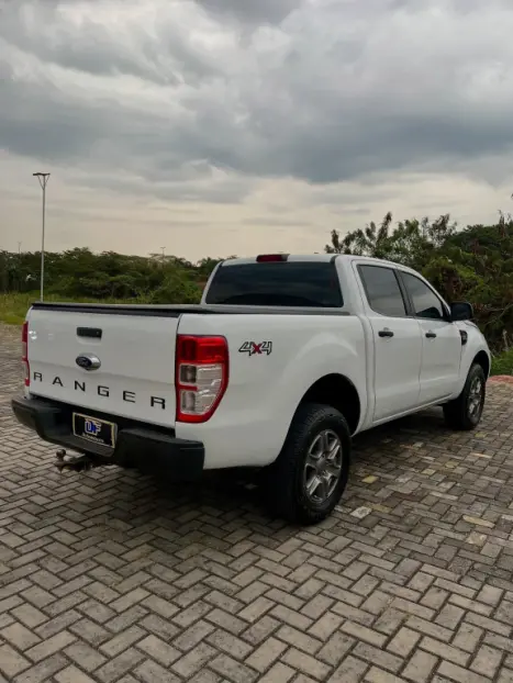FORD Ranger 2.2 16V XLS DIESEL 4X4 CABINE DUPLA, Foto 6