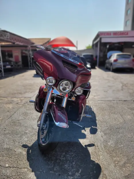 HARLEY DAVIDSON Electra Glide Ultra Limited 1800, Foto 2