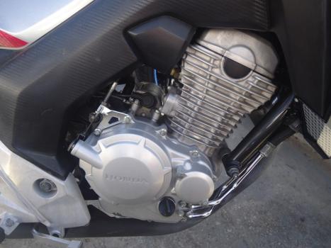 HONDA CB 250 F Twister FLEXONE, Foto 3