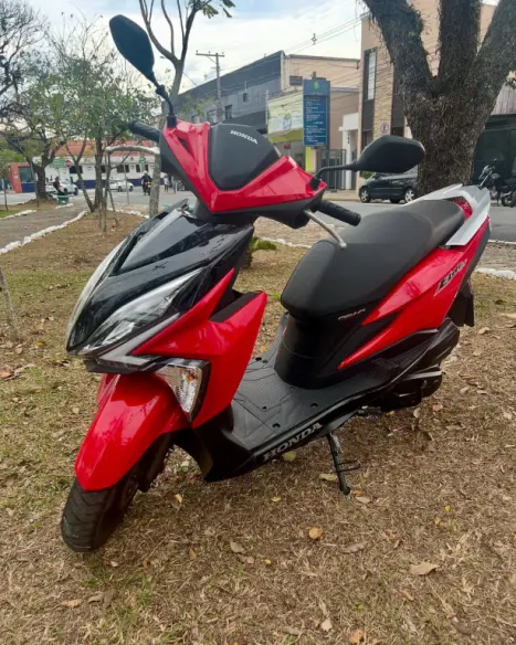 HONDA Elite 125 , Foto 2
