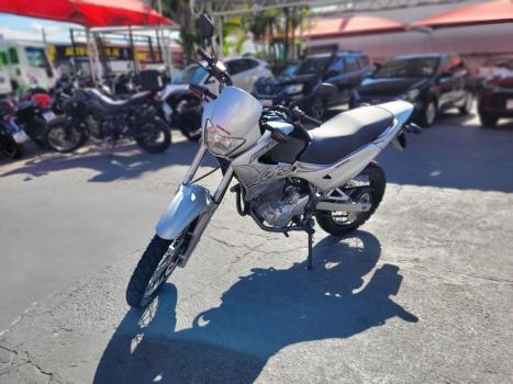 HONDA NX Falcon 400, Foto 1