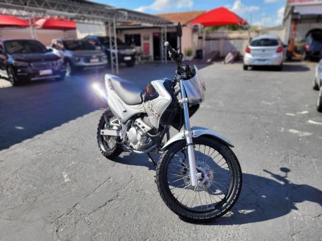 HONDA NX Falcon 400, Foto 3